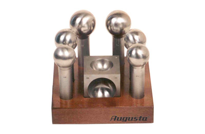 Kugelpunzensatz mit Anke