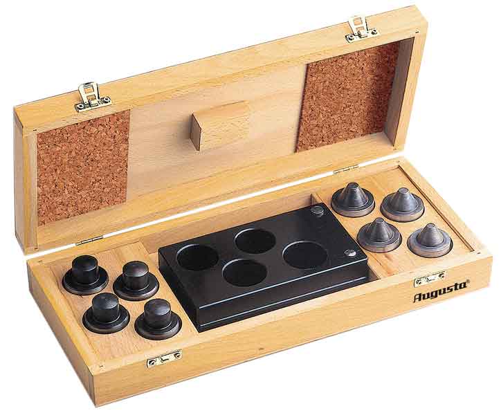 Aushau- und Formwerkzeug